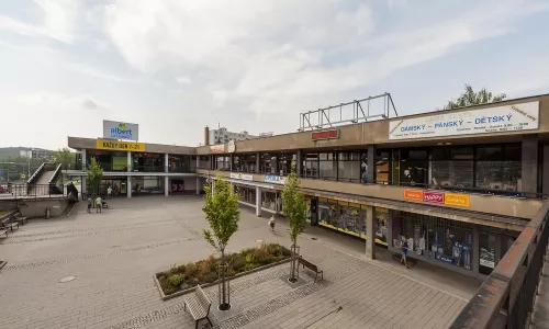 D174 Nákupní centrum A 